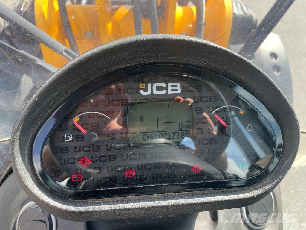 JCB 409 Pale gommate