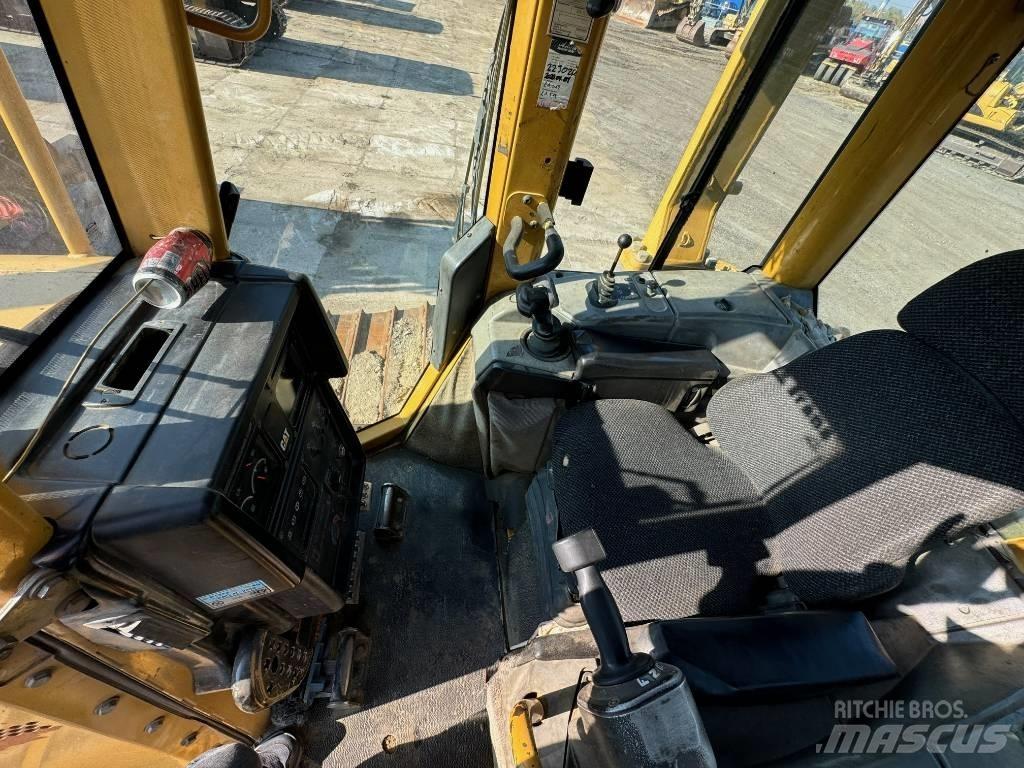 CAT D 6 N LGP Dozer cingolati