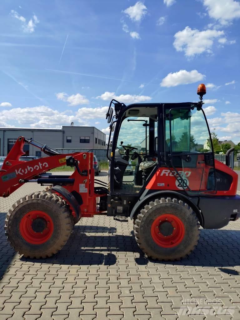 Kubota R 090 Pale gommate