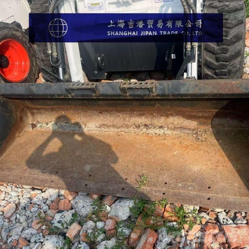 Bobcat S 590 Mini Pale Gommate