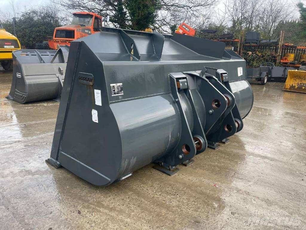 Doosan DL550 Benne