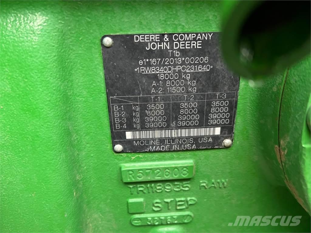 John Deere 8R340 Trattori