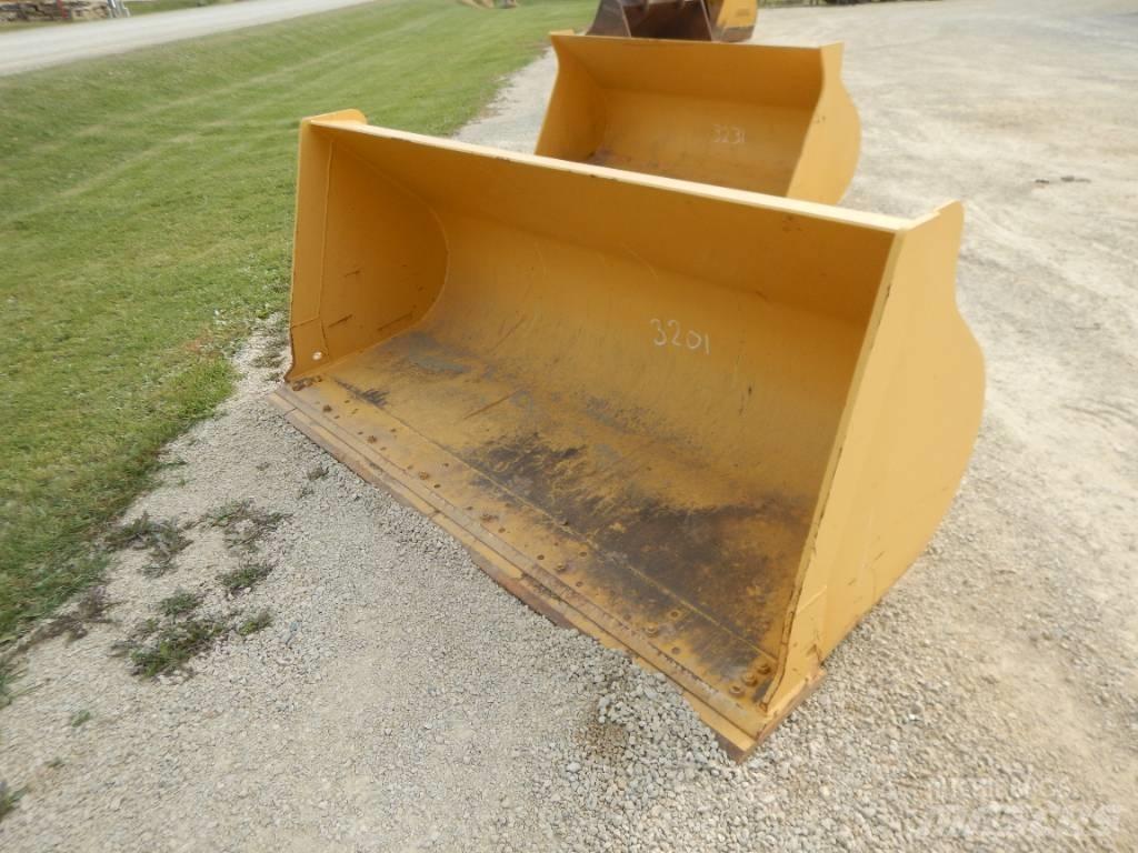 John Deere AT340424 Benne