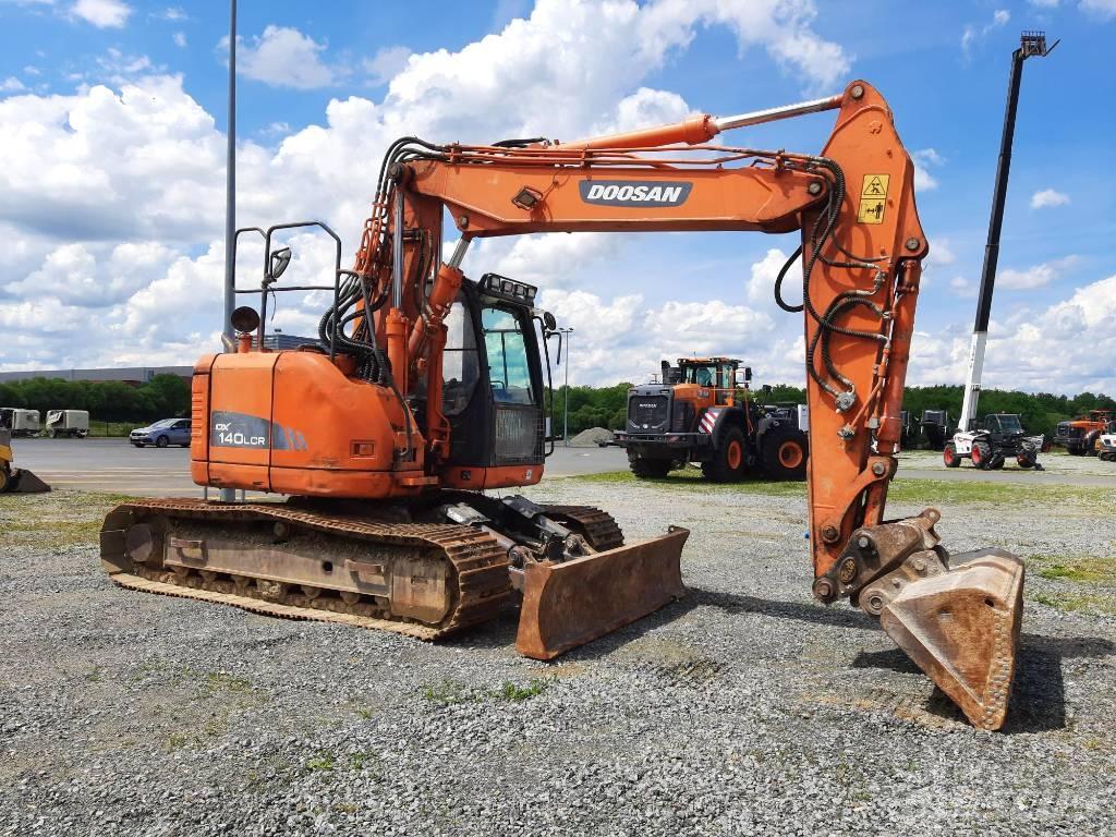 Doosan DX 140 LCR-3 Escavatori cingolati