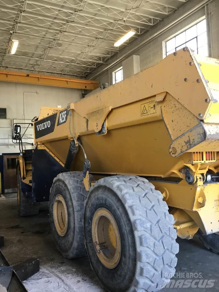 Volvo A 25 F Dumpers articolati