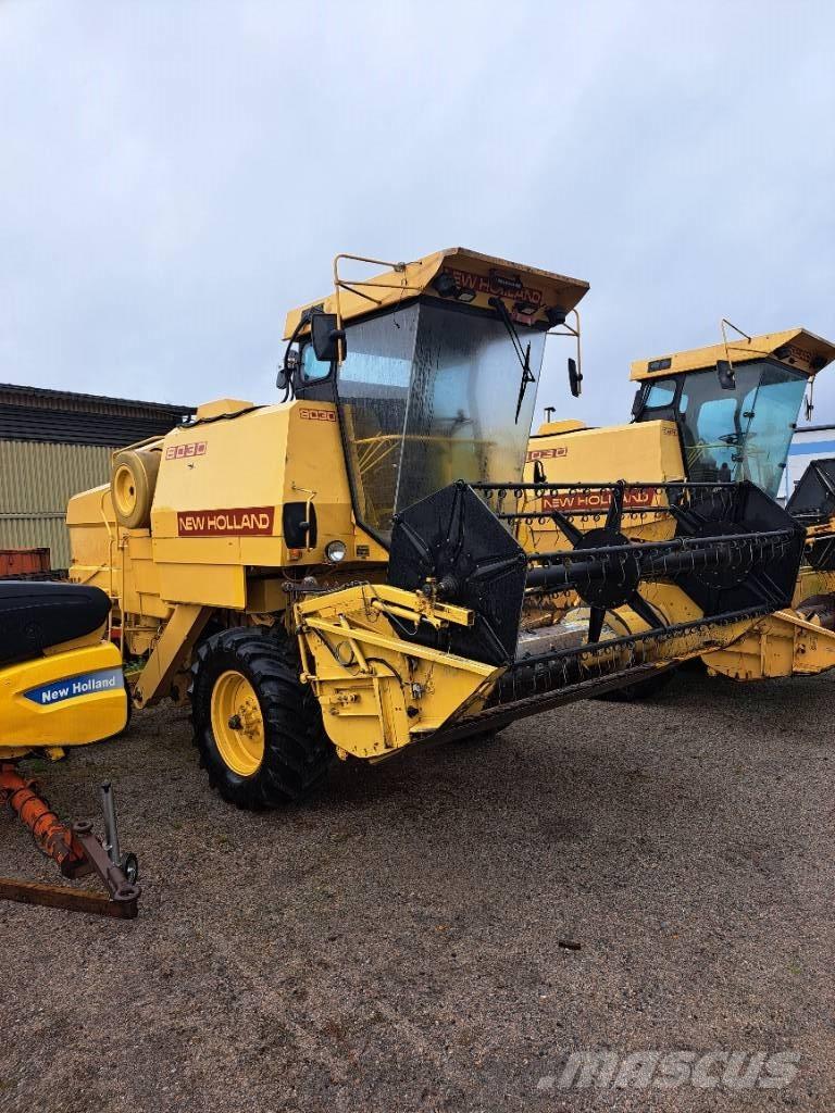 New Holland 8030H Mietitrebbiatrici