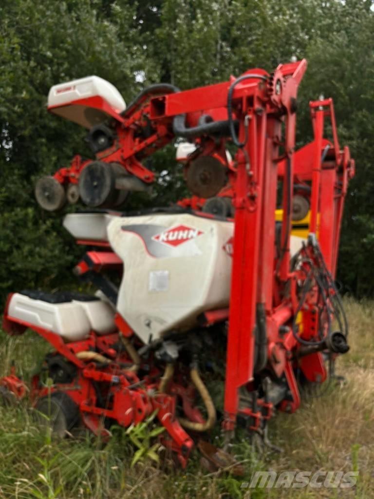 Kuhn Maxima 2 Perforatrici