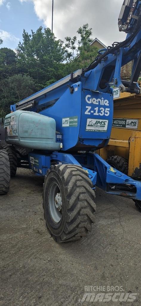 Genie Z 135/70 Piattaforme a braccio articolato