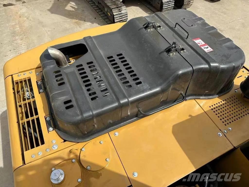 Sany SY215C Escavatori cingolati