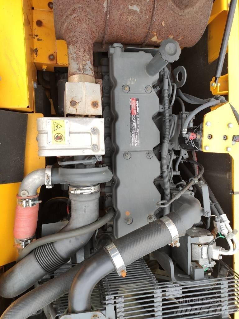 Komatsu PC 200 LC-8L Escavatori cingolati