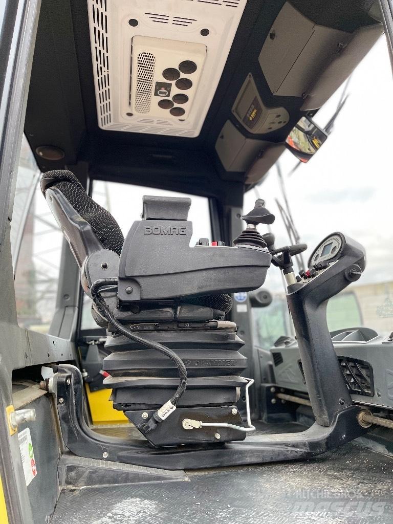 Bomag 161AD-5 Rulli a doppio tamburo