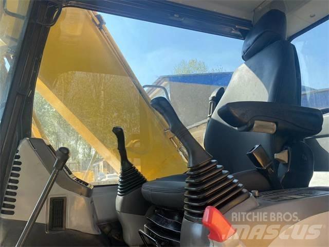 Komatsu PC160-7 Escavatori cingolati