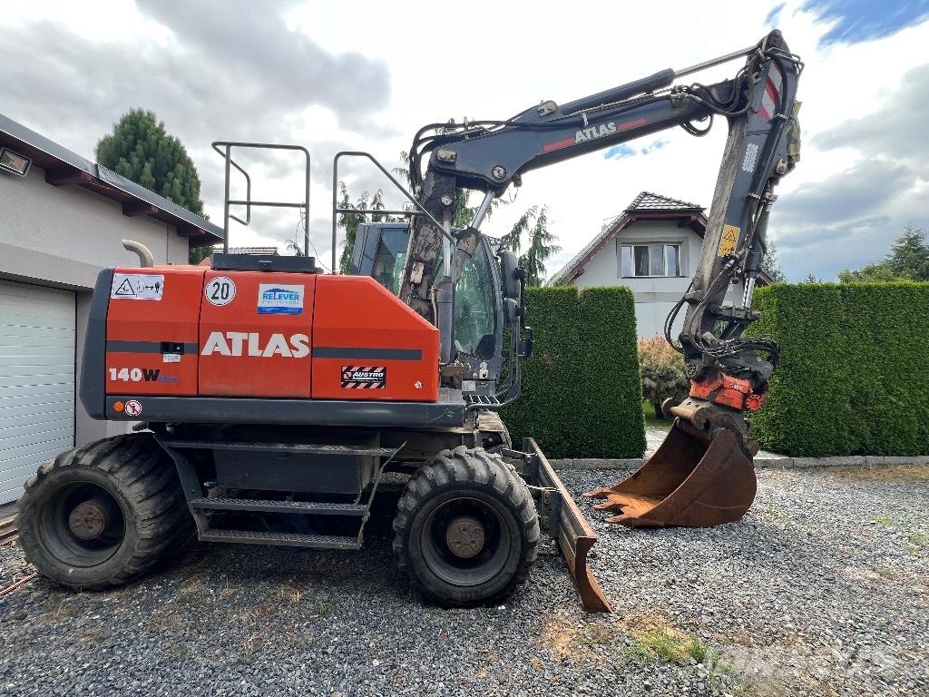 Atlas 140 W Escavatori gommati