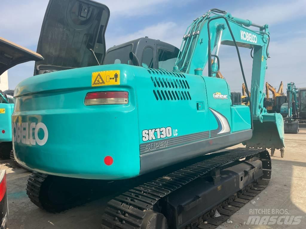 Kobelco 130 Escavatori medi 7t - 12t