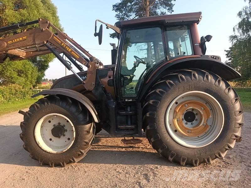 Valtra N 141 Trattori