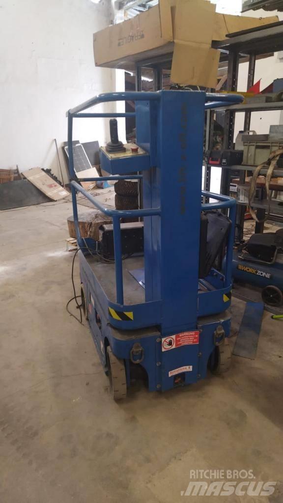 UpRight TM12 Piattaforme a pantografo