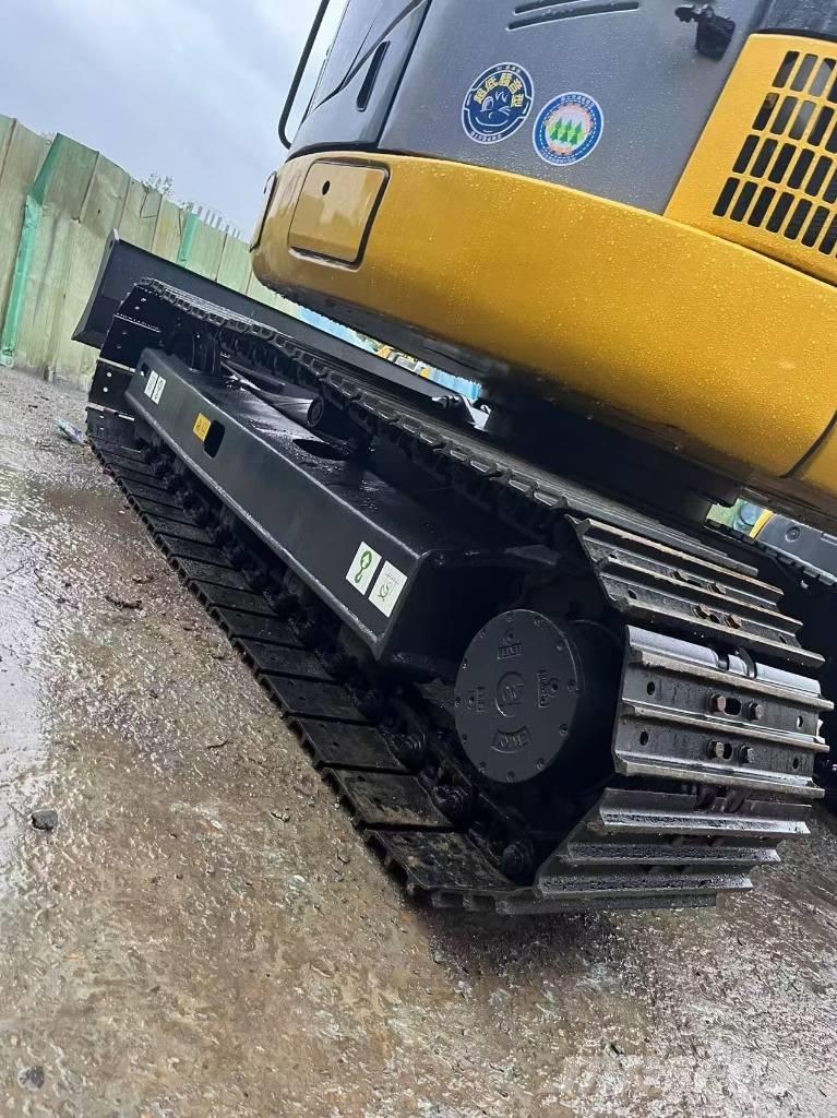Komatsu PC 78 Escavatori cingolati