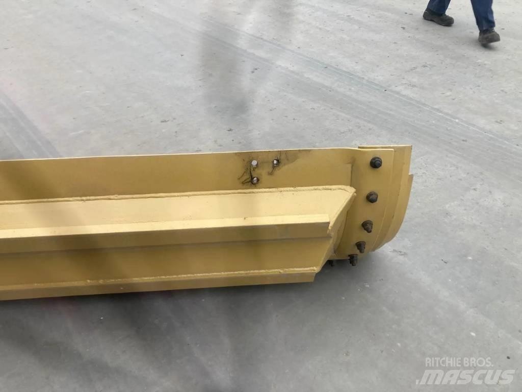 CAT 120M3 Moldboard Lame