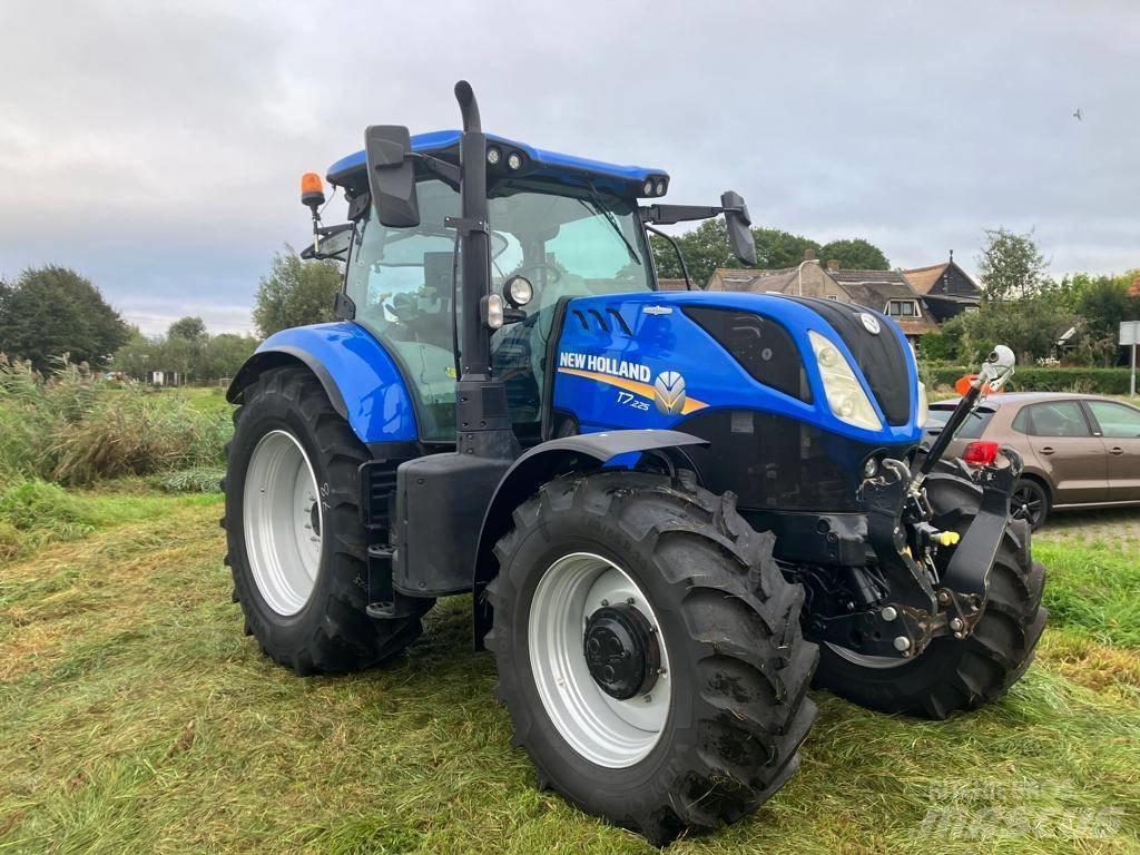 New Holland T7.225 Trattori