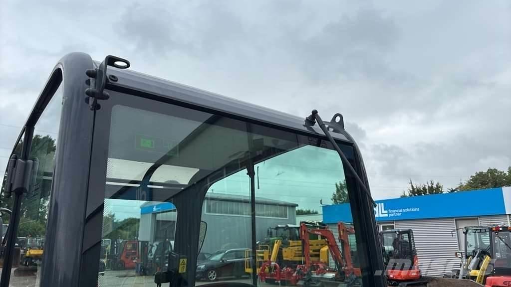 Kubota KX019-4 Miniescavatori