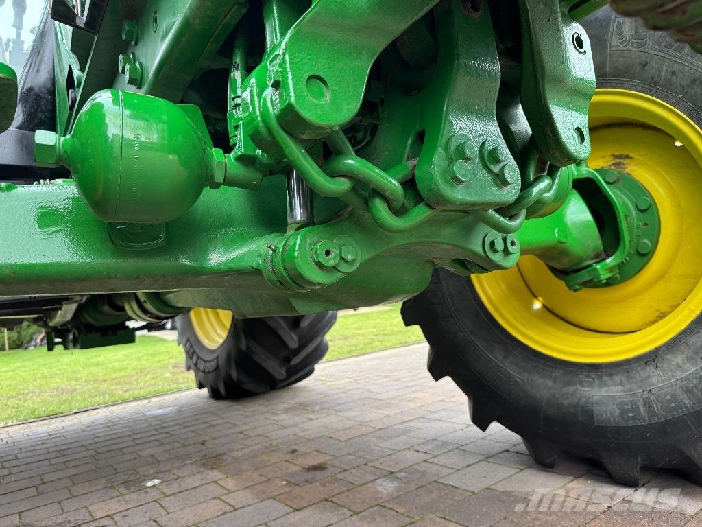 John Deere 6125 M Trattori