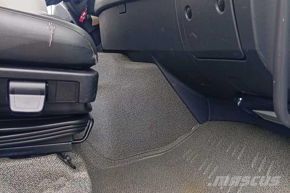 Renault C 320 Camion con sponde ribaltabili