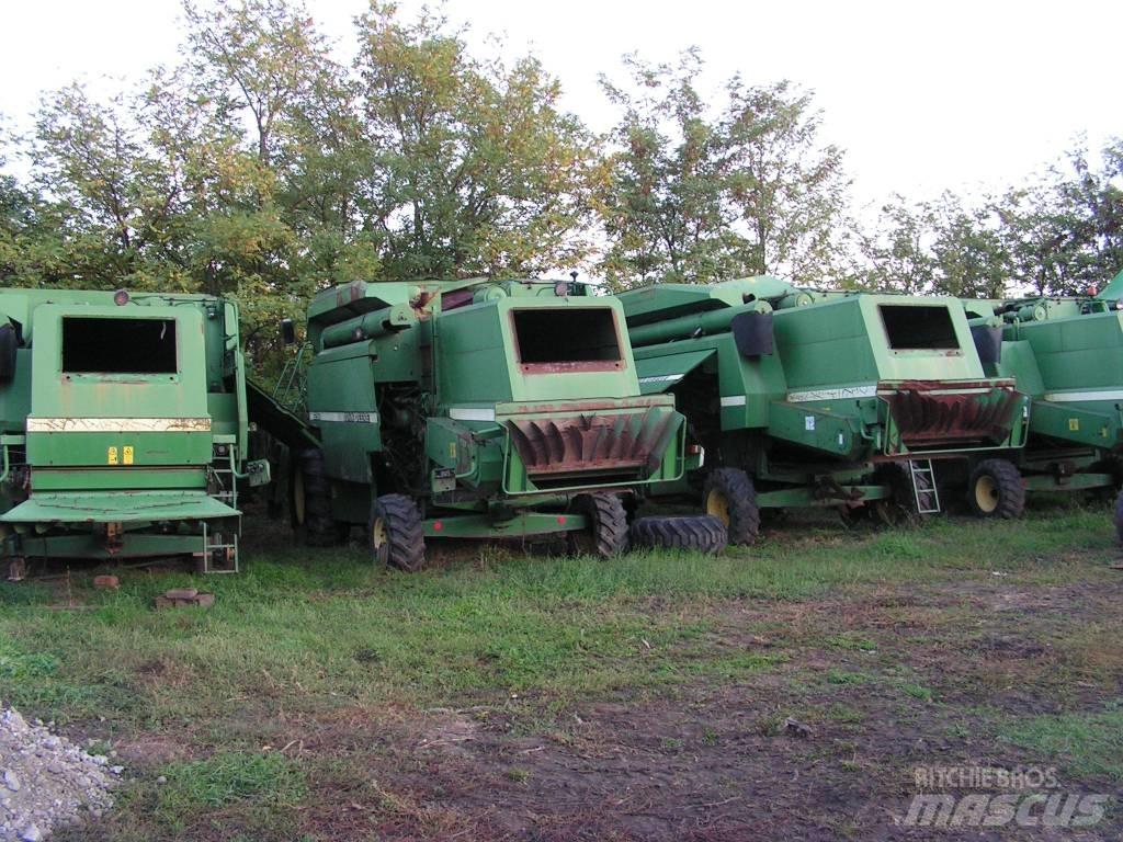 John Deere 2264 Accessori per mietitrebbiatrici