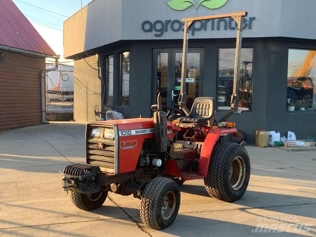 Massey Ferguson 1010 Trattori