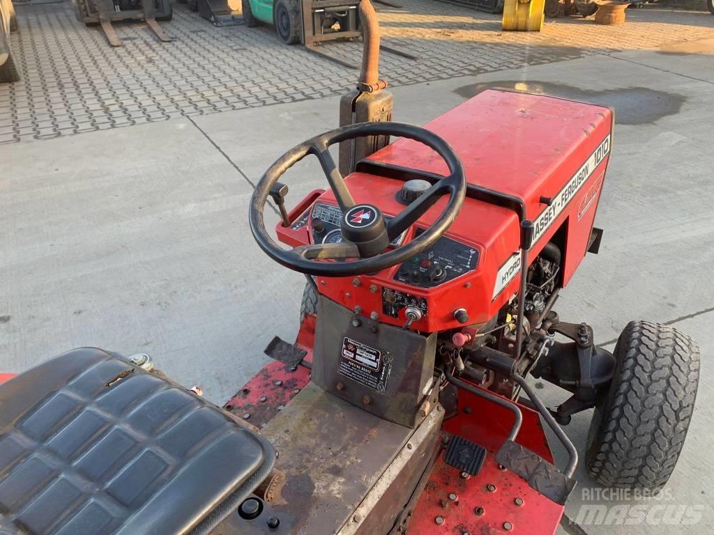 Massey Ferguson 1010 Trattori