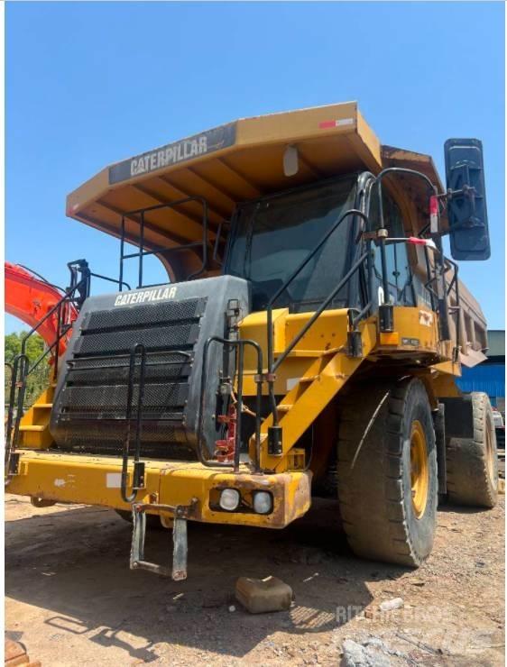 CAT 773 D Dumper a telaio rigido