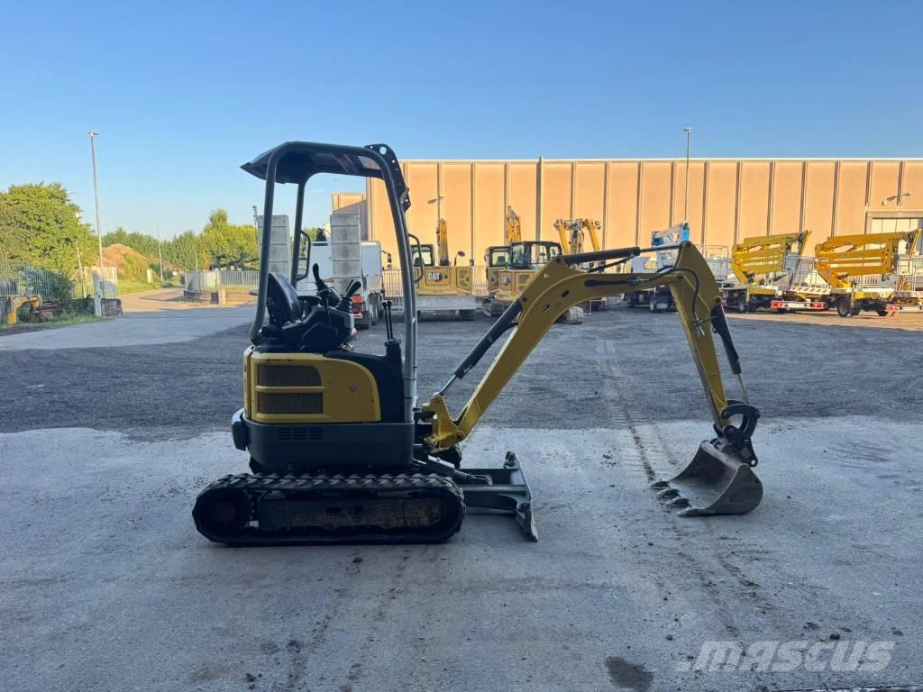 Wacker Neuson EZ 17 Miniescavatori