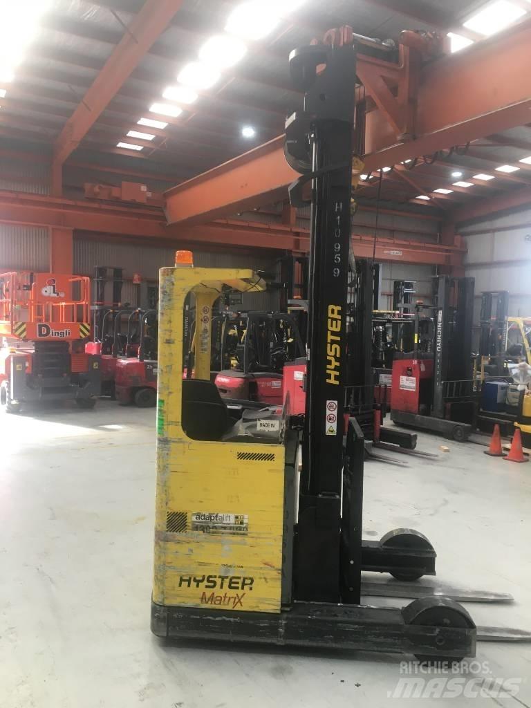 Hyster R1.6 Carrello retrattile