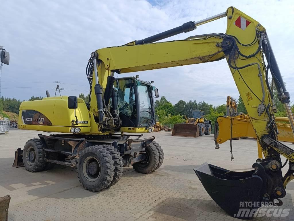 CAT M 322 D Escavatori gommati