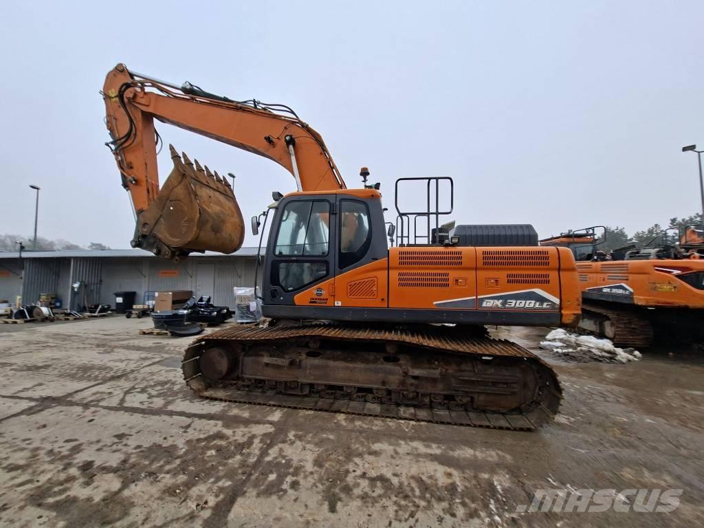 Doosan DX 300 LC-7 Escavatori cingolati