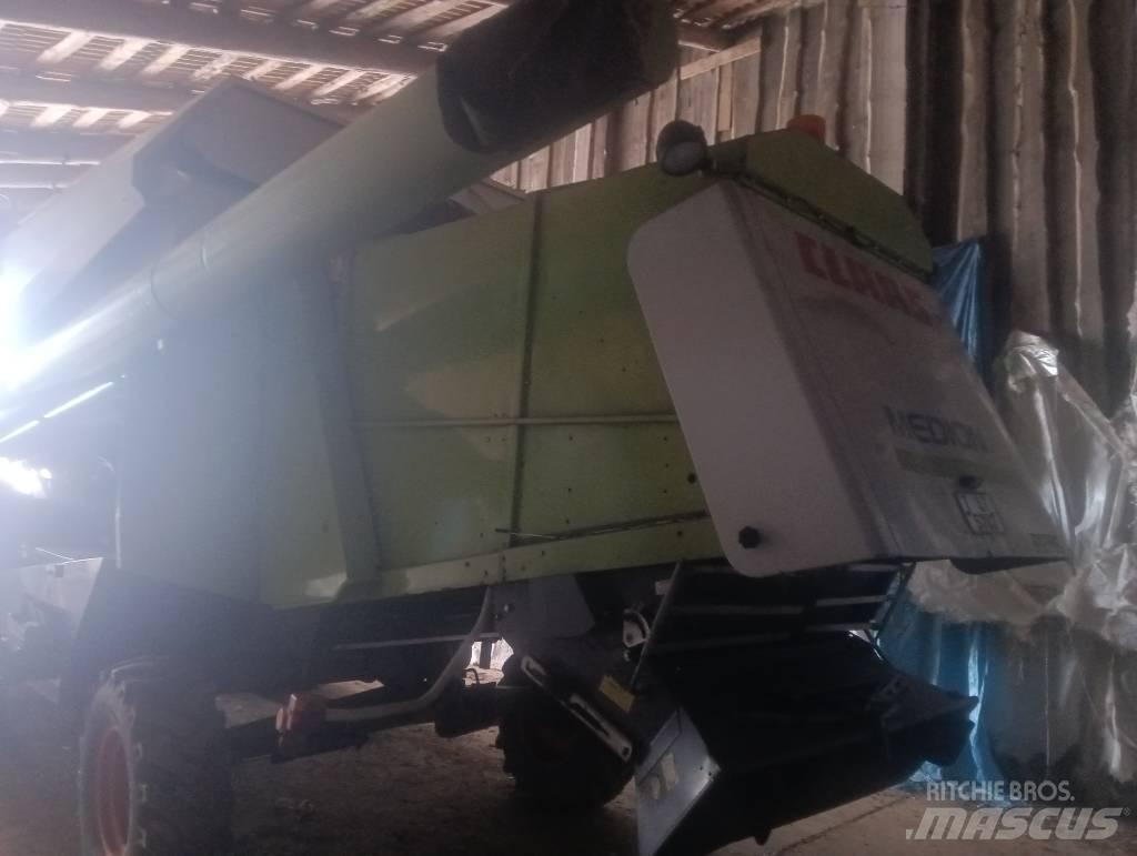 CLAAS Medion 310 Mietitrebbiatrici