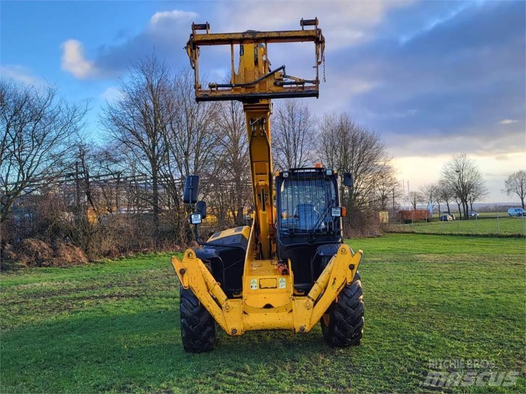 JCB 533-105 Piattaforme a braccio telescopico