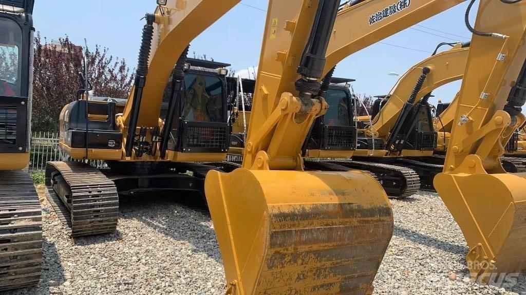 CAT 323 Escavatori cingolati