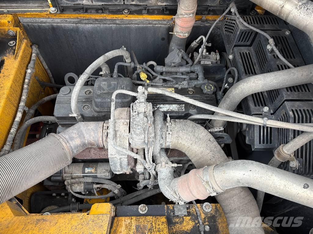 LiuGong CLG933E Escavatori cingolati