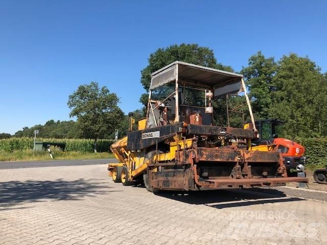 Demag DF 10 Finitrici