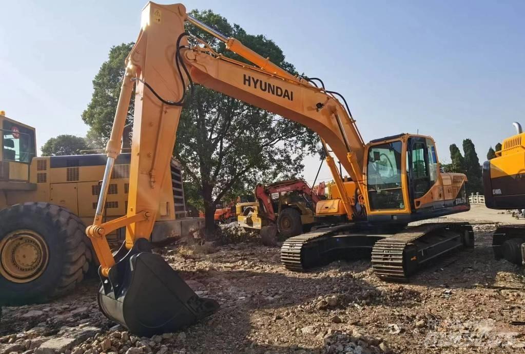 Hyundai R220LC-9S Escavatori cingolati