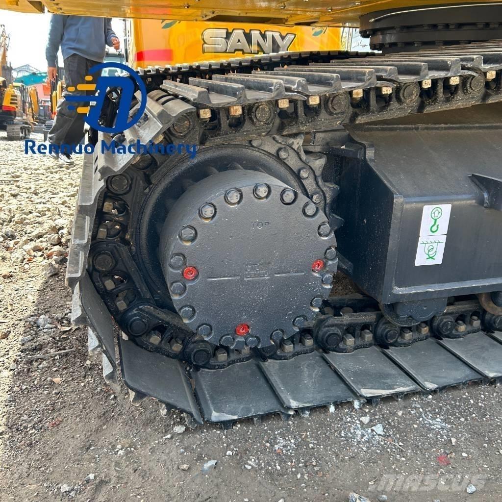 Komatsu PC200-8 Escavatori cingolati