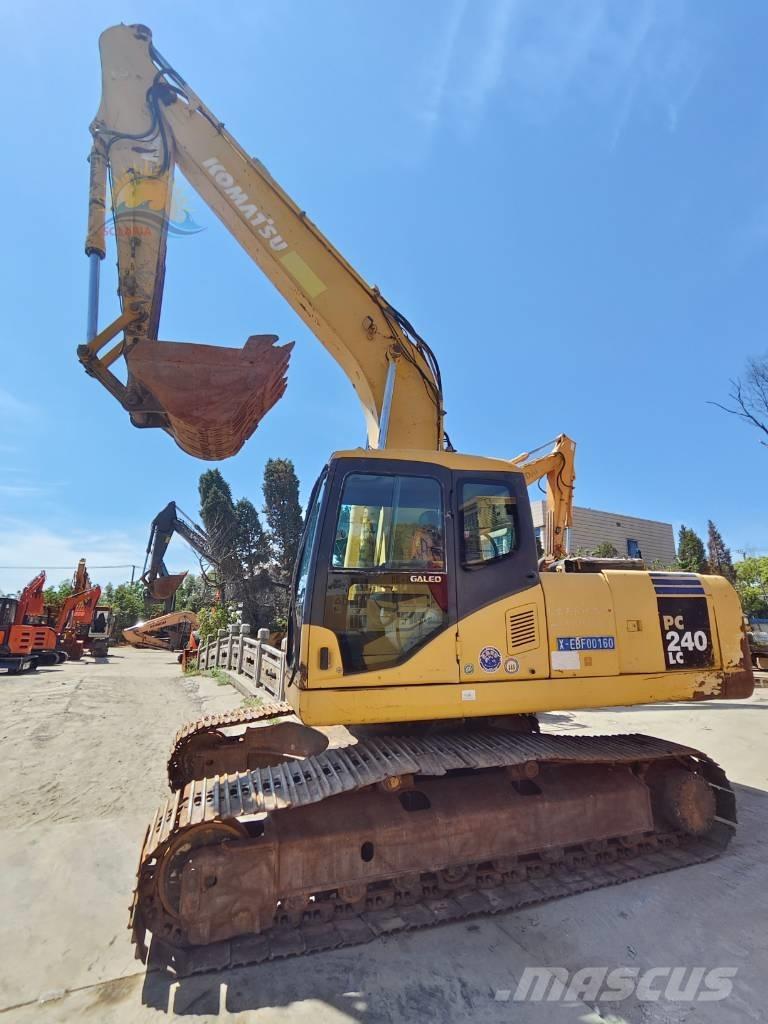 Komatsu PC 240 LC-7 Escavatori cingolati