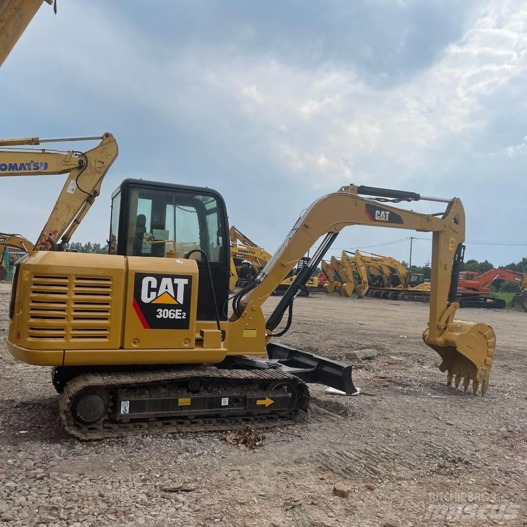 CAT 306E2 Miniescavatori