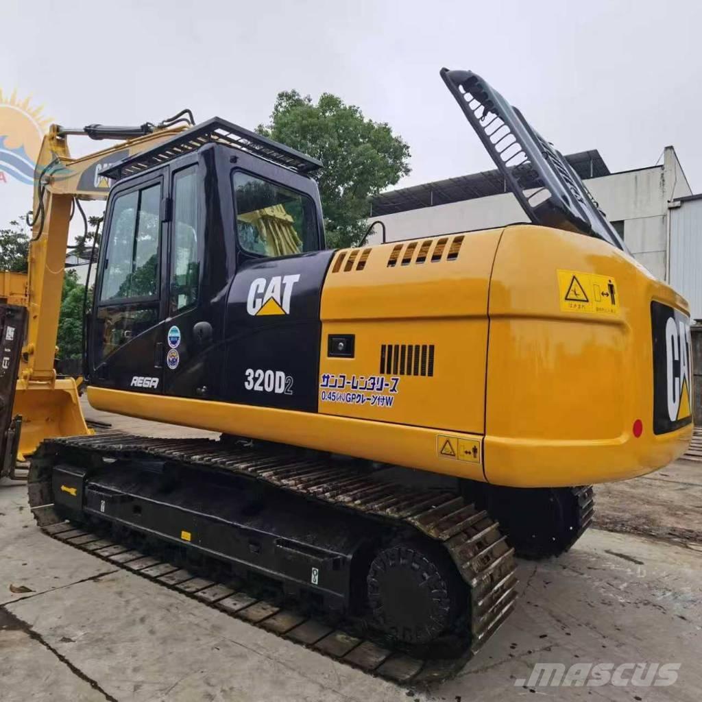 CAT 320d2 Escavatori cingolati