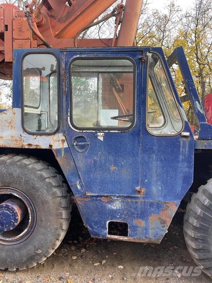 Ransomes Rapier HF17 Altre gru