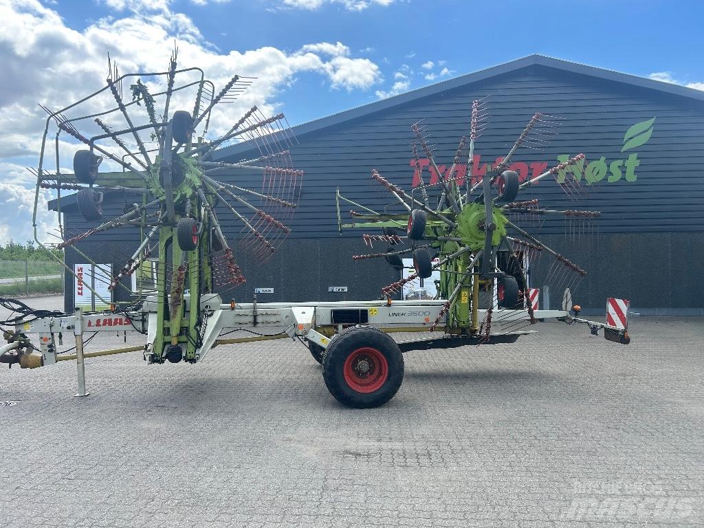 CLAAS Liner 3500 Ranghinatori