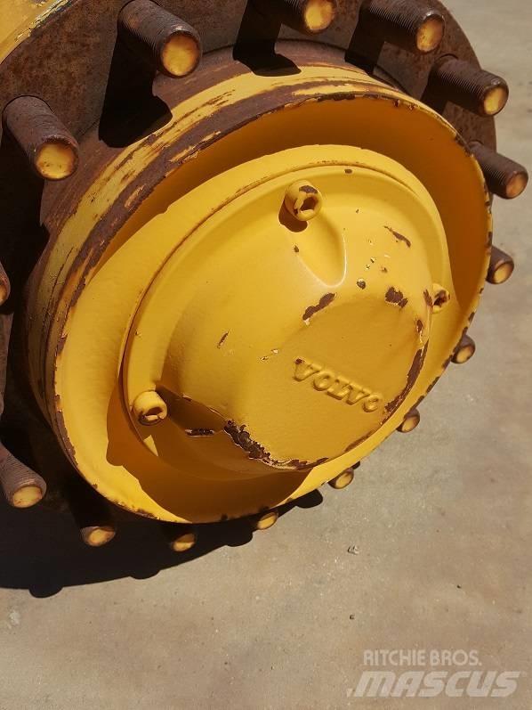 Volvo L90E Assi