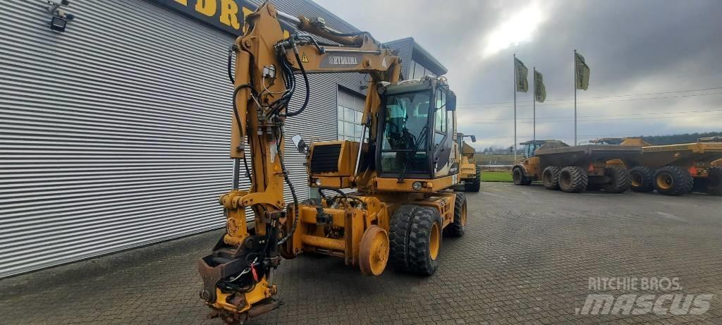 Hydrema M1600C2 Escavatori gommati