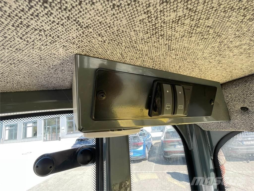 Wacker WL44 Pale gommate