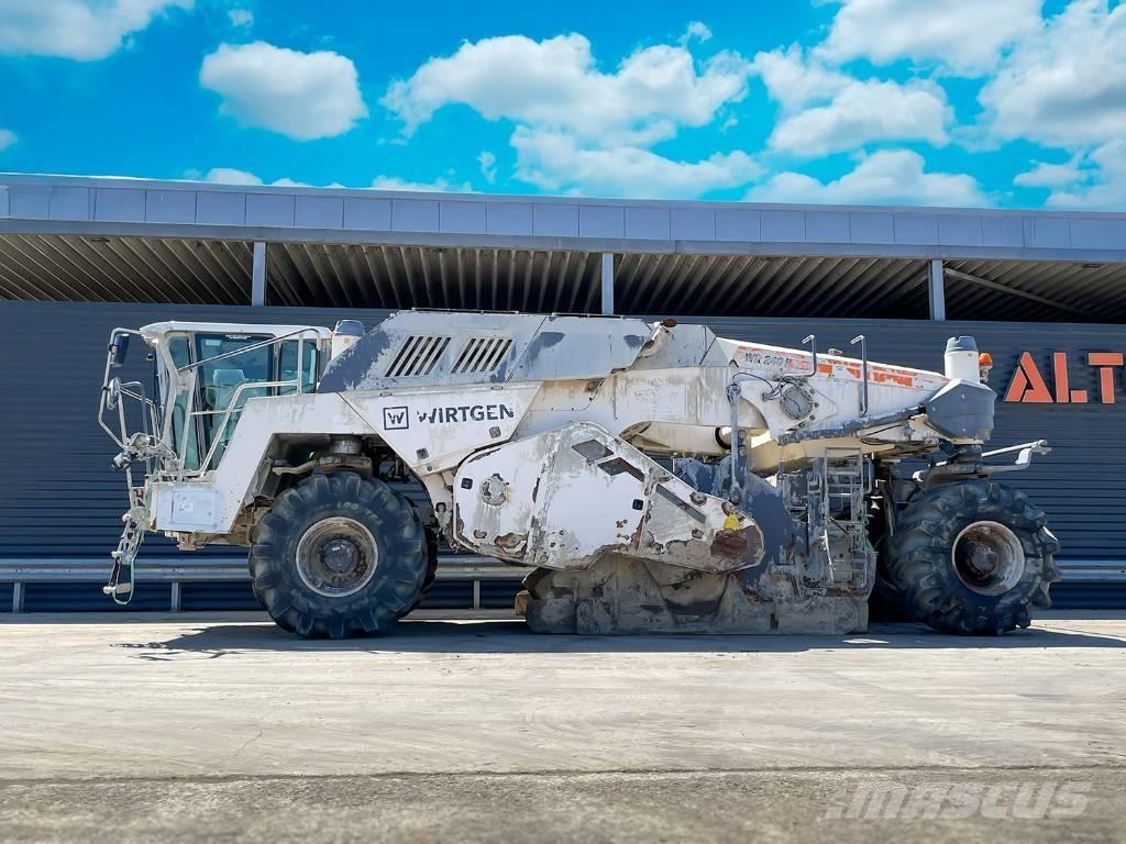 Wirtgen WR 2401 Riciclatori d'asfalto